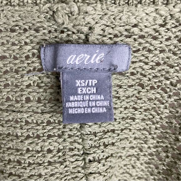 Aerie Green Oversized V-Neck Sweater Size XS EUC - Picture 5 of 6